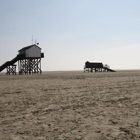 Gemuetliche Mit Terrasse In St Peter-ording Appartement *